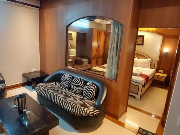 Hotel Kings Corner : photo 2 de la chambre suite