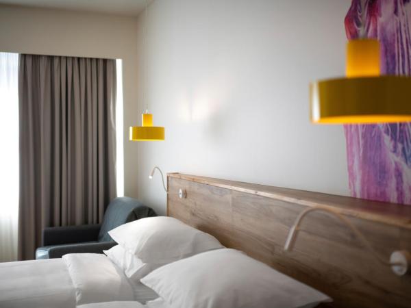 ibis Styles Athens Routes : photo 10 de la chambre chambre double ou lits jumeaux premium
