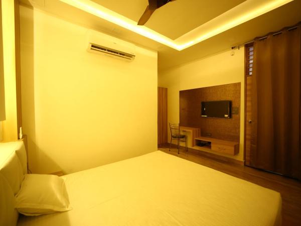 Hotel Byke Ride - Walkable from Agra Cantt Railway Station : photo 7 de la chambre chambre double