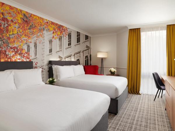 Millennium Hotel and Conference Centre Gloucester London : photo 5 de la chambre chambre familiale deluxe