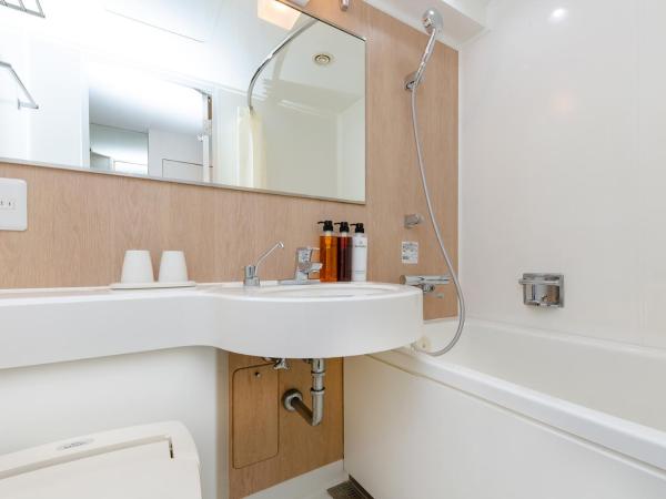 The OneFive Fukuoka Tenjin : photo 5 de la chambre chambre lit queen-size - non-fumeurs