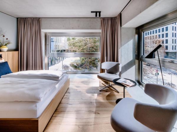 THE FLAG West M. : photo 3 de la chambre studio exécutif