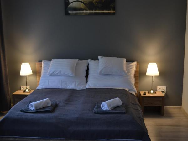 Főnix Design Rooms : photo 9 de la chambre chambre double