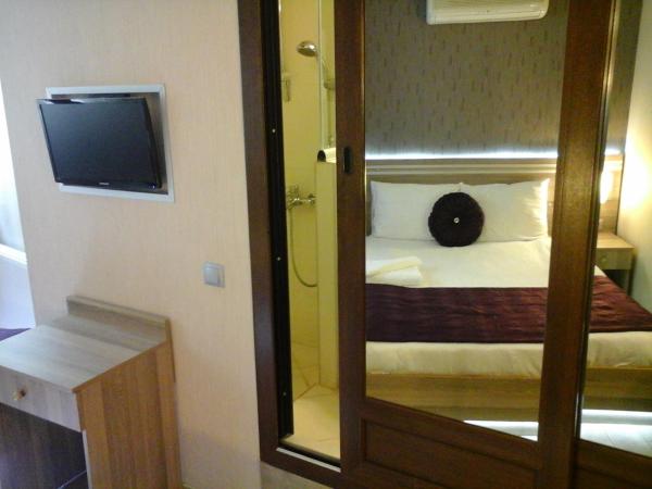 Olimpiyat Hotel Izmir : photo 4 de la chambre chambre double ou lits jumeaux