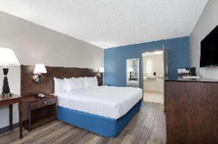 Days Inn by Wyndham Orlando Conv. Center/International Dr : photo 1 de la chambre room #5613943