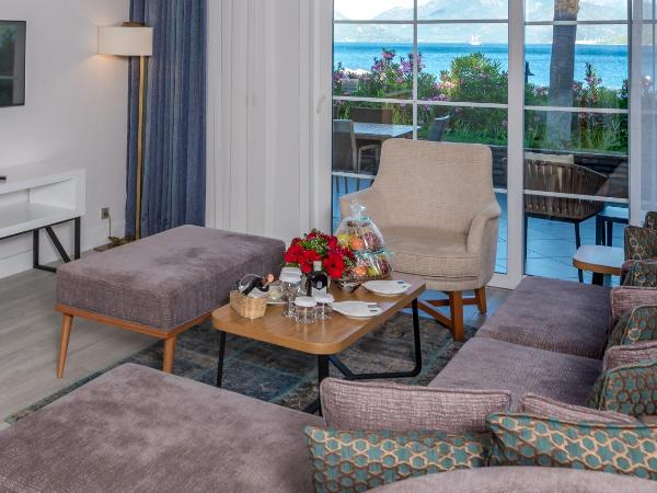 Grand Yazici Club Turban Termal : photo 8 de la chambre suite - vue sur mer