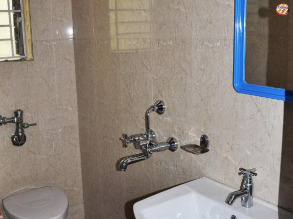 Hotel Avisha : photo 5 de la chambre chambre double