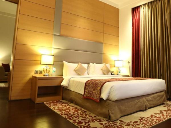 The Umrao : photo 2 de la chambre suite - vue sur piscine 