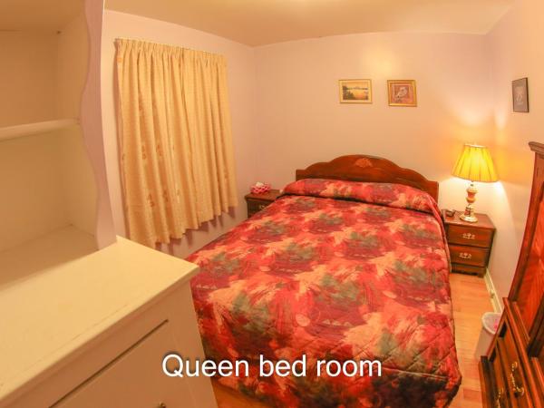 Comfort Home Toronto : photo 1 de la chambre chambre lit queen-size 