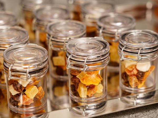 Hotel Bernerhof : photo 1 de la chambre chambre triple supérieure avec climatisation.