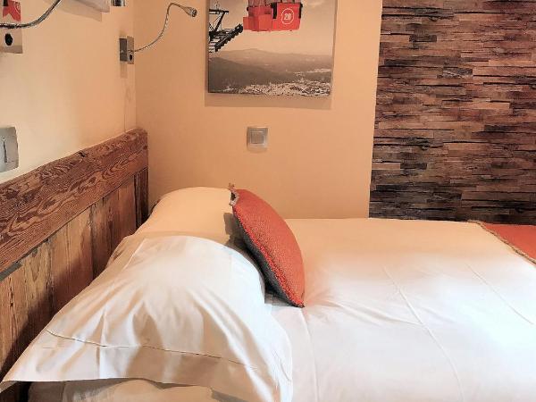 Hôtel Les Cimes : photo 5 de la chambre chambre double