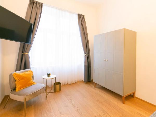 Mint@Naschmarkt Premium Apartments : photo 5 de la chambre appartement avec balcon