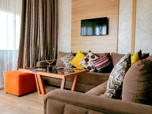 Mabrouk Hotel and Suites- Adult only : photo 8 de la chambre suite deluxe - vue sur mer