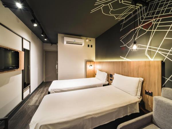 ibis Curitiba Batel : photo 1 de la chambre appartement standard avec 2 lits simples