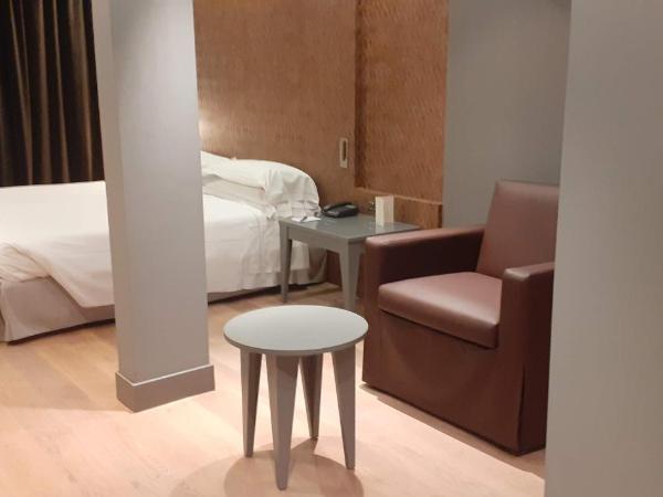 Grand Hotel De La Ville : photo 1 de la chambre suite junior