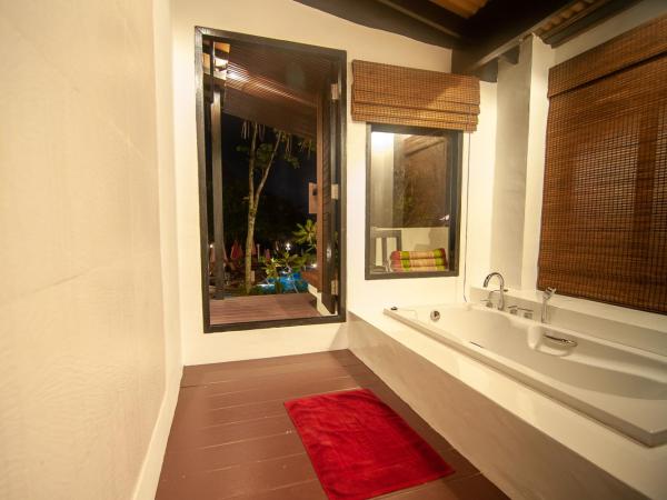 LaLaanta Hideaway Resort : photo 4 de la chambre bungalow deluxe - vue sur mer