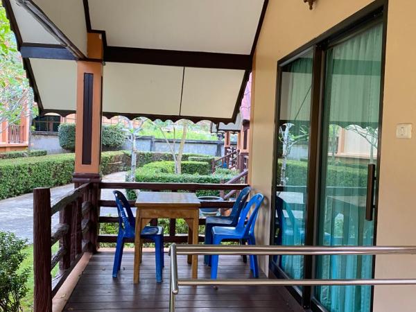 Kaibae Hut Resort : photo 8 de la chambre bungalow - vue sur jardin