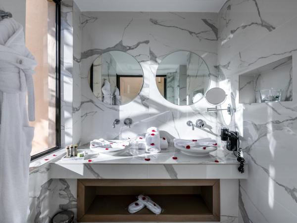 Sirayane Boutique Hotel & Spa Marrakech : photo 5 de la chambre suite junior avec piscine privée et jardin