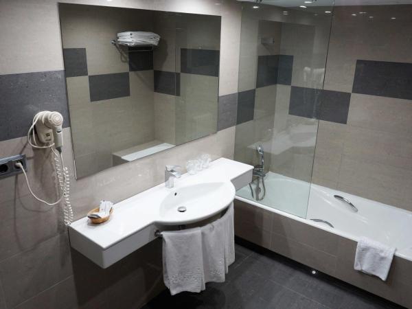 Cesaraugusta : photo 1 de la chambre chambre triple