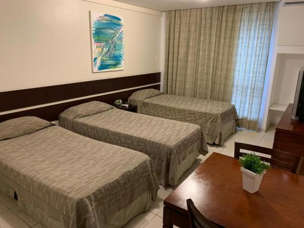 America Towers Hotel : photo 3 de la chambre suite triple single bed