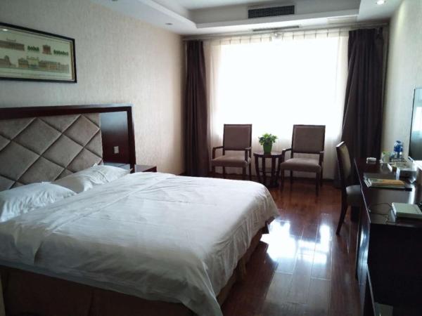GreenTree Inn SiChuan Chengdu Airport Road Zhujiang Road Express Hotel : photo 4 de la chambre citoyens chinois continentaux - chambre lit queen-size de luxe