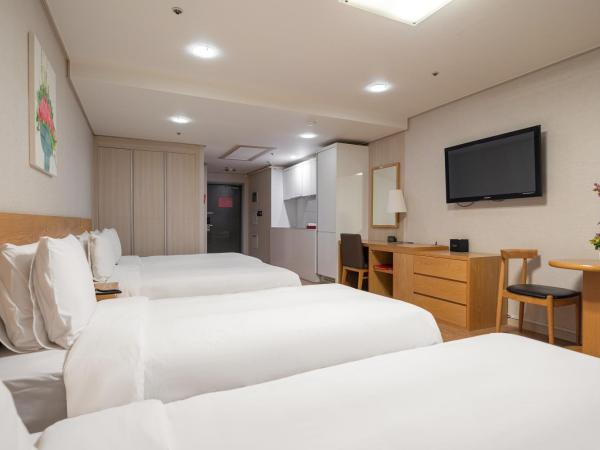 Ramada by Wyndham Seoul Dongdaemun : photo 3 de la chambre chambre quadruple deluxe