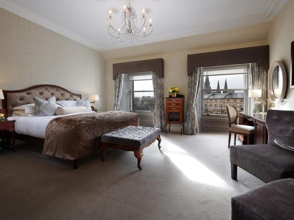 The Bonham : photo 1 de la chambre chambre lit king-size supérieure