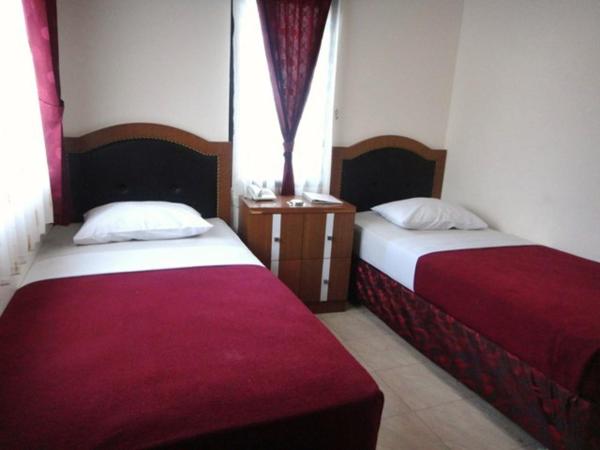 Karsa Utama Hotel : photo 5 de la chambre chambre double ou lits jumeaux supérieure