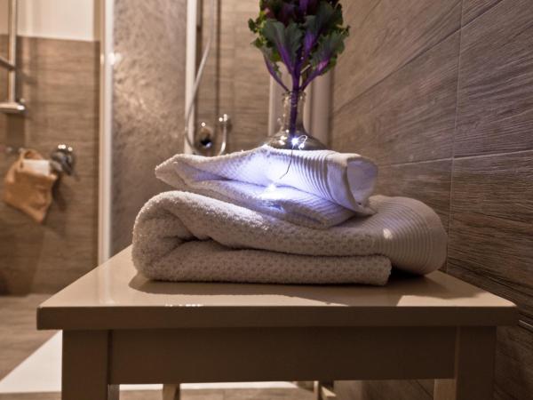 Locanda Stella : photo 10 de la chambre chambre double supérieure avec balcon