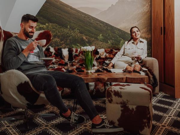 Serce Tatr Residence Zakopane - blisko Krupówek : photo 5 de la chambre appartement en duplex avec vue sur la montagne