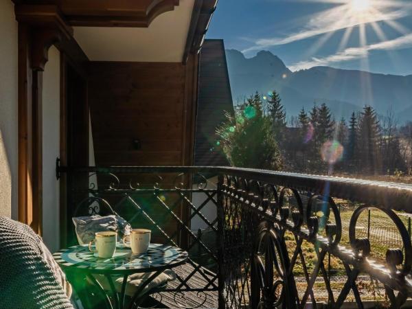 Serce Tatr Residence Zakopane - blisko Krupówek : photo 8 de la chambre appartement 2 chambres avec baignoire spa