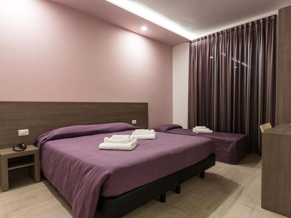 Hotel Gioia : photo 3 de la chambre chambre triple Économique