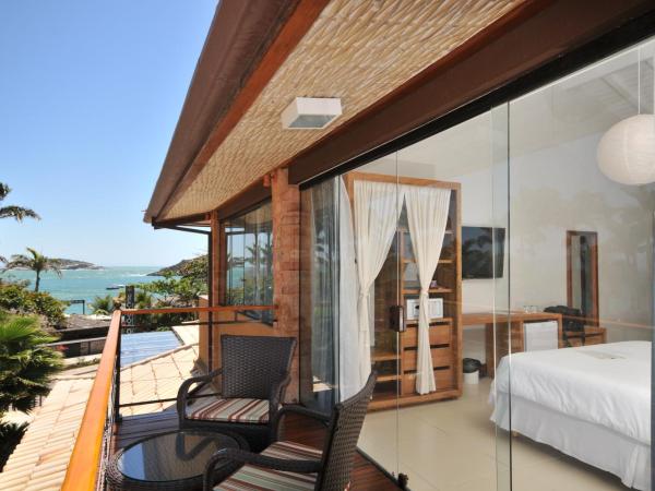 Rio Búzios Boutique Hotel : photo 1 de la chambre chambre double supérieure avec balcon - vue latérale sur mer