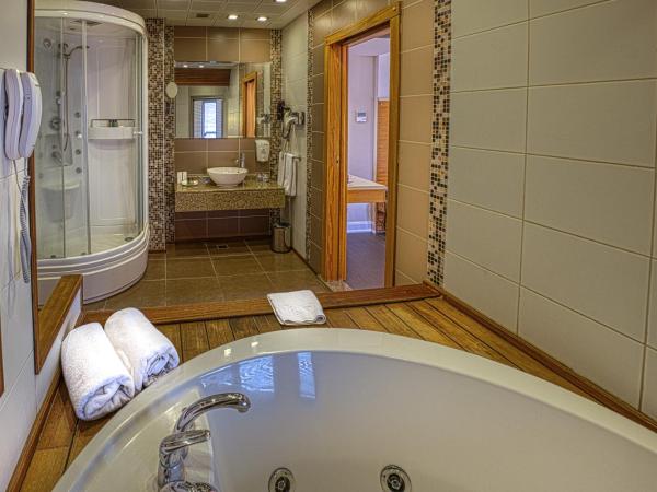 Best Western Plus Hotel Konak : photo 5 de la chambre chambre lit king-size avec canapé-lit - vue sur mer