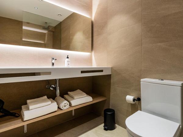 Hotel Distrito Oeste : photo 5 de la chambre chambre lit queen-size