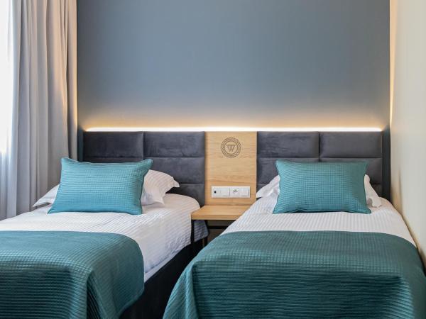 Hotel Wodnik : photo 2 de la chambre chambre lits jumeaux spacieuse