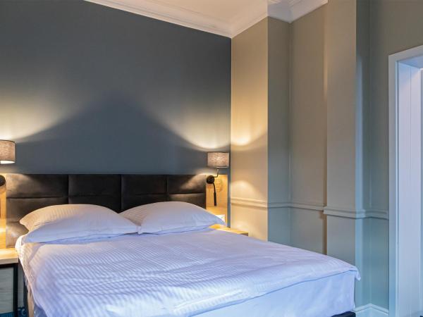 Hotel Wodnik : photo 4 de la chambre appartement