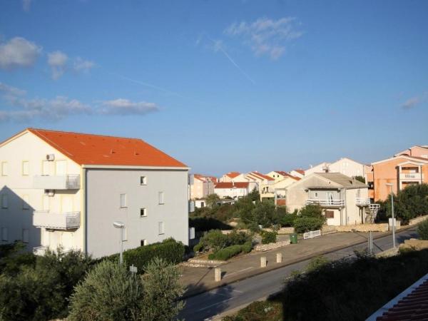 Apartments and rooms Cherry - relax & chill by the pool : photo 1 de la chambre appartement 2