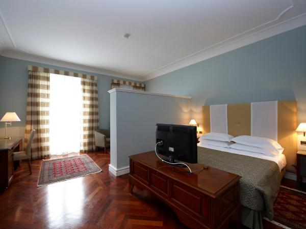 Grand Hotel Piazza Borsa : photo 3 de la chambre suite exécutive
