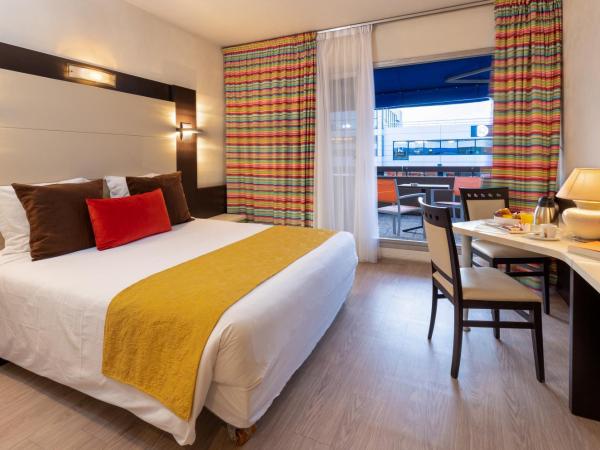 The Originals City, Hôtel Galaxie, Nice Aéroport : photo 3 de la chambre chambre double ou lits jumeaux avec balcon