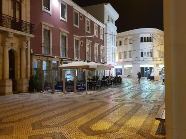 São Pedro Suite Faro : photo 7 de la chambre chambre double avec salle de bains privative