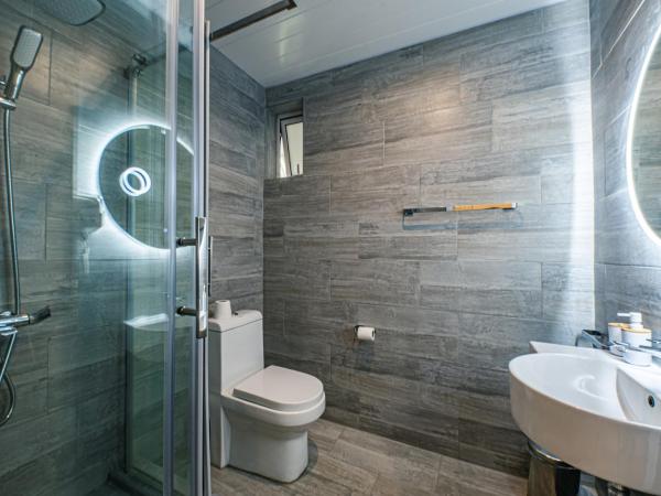 Seastar Hotel : photo 6 de la chambre chambre triple