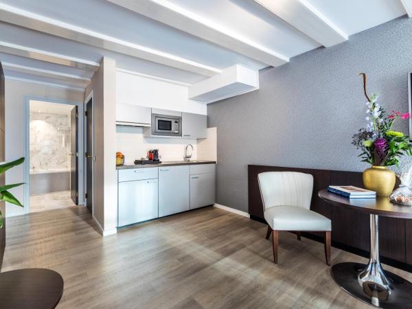 NH Collection Barbizon Palace Apartments : photo 3 de la chambre appartement 1 chambre avec vue