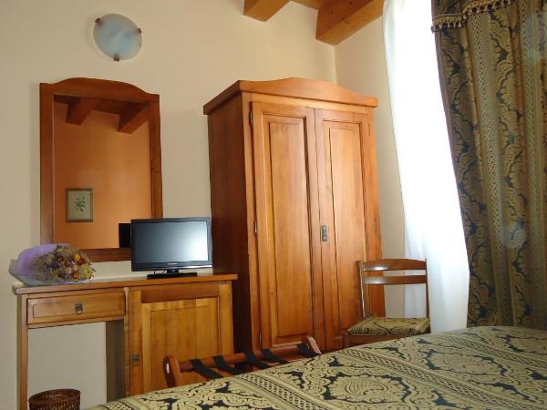 Hotel Archimede Ortigia : photo 1 de la chambre chambre simple