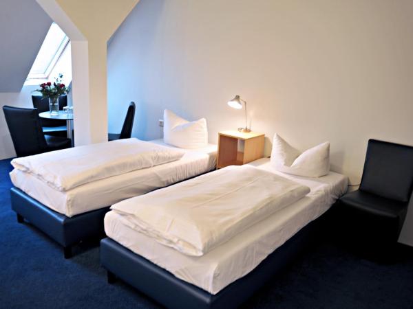 Hotel Transit Loft : photo 4 de la chambre chambre double ou lits jumeaux