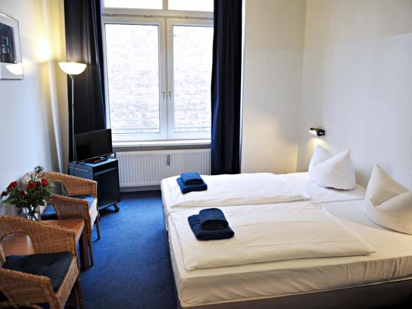 Hotel Transit Loft : photo 8 de la chambre chambre double ou lits jumeaux