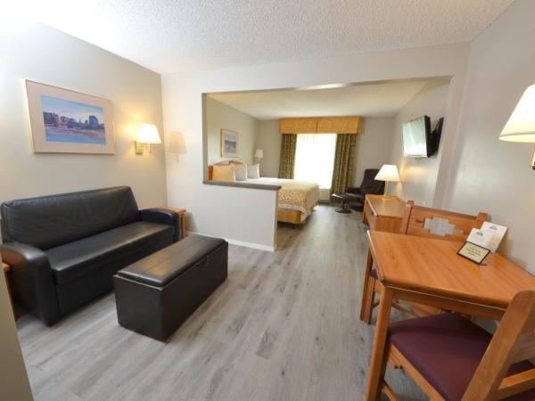 Days Inn & Suites by Wyndham Airport Albuquerque : photo 2 de la chambre suite studio lit king-size - non-fumeurs