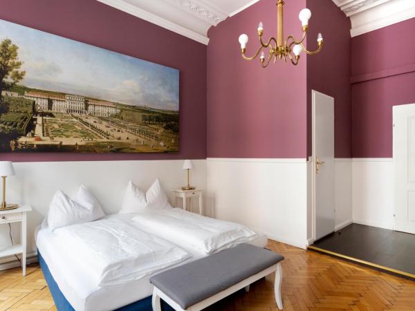 Hotel Columbia : photo 4 de la chambre chambre double ou lits jumeaux de caractère.