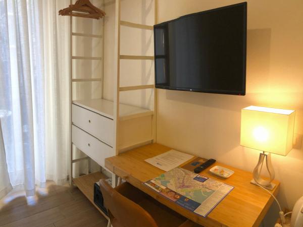 Real Rooms : photo 1 de la chambre chambre double avec balcon