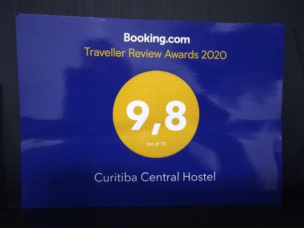 Curitiba Central Hostel : photo 1 de la chambre lit dans dortoir mixte de 8 lits